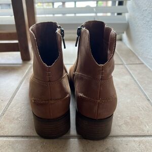 Luck Brand Tan Ankle Boots